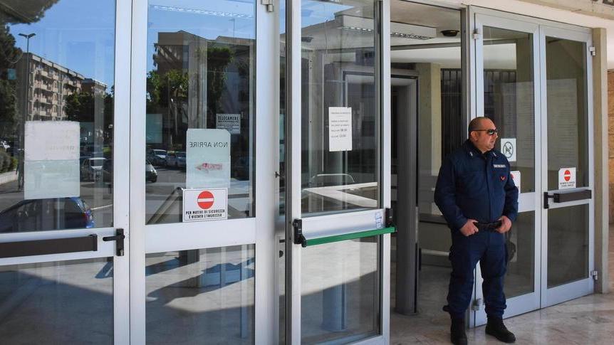 Maltrattamenti alla compagna Patteggia due anni