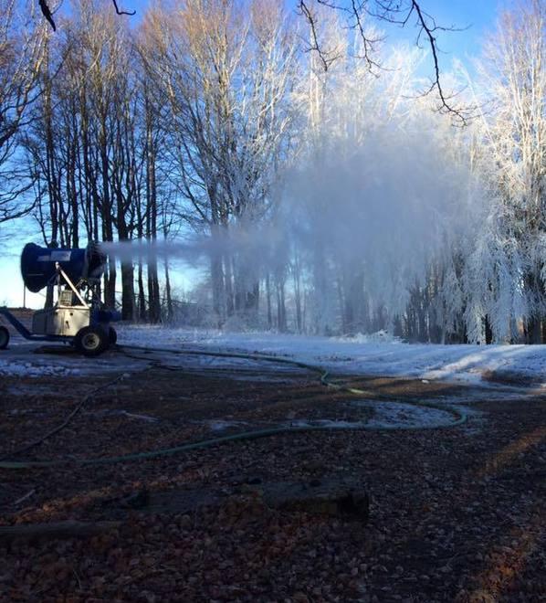 Amiata, è un disastro: lo Scirocco scioglie la neve artificiale 