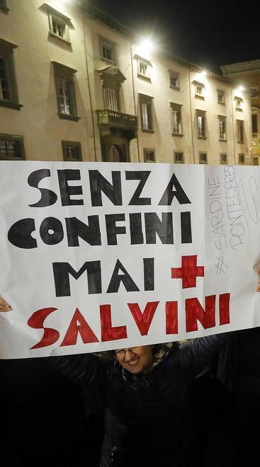 Con Matteo Salvini arrivano anche le Sardine 