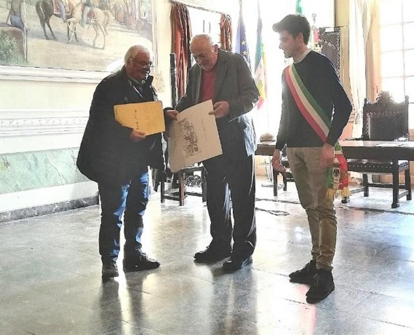 Il manuale delle maschere di Guatteri donato al Comune 