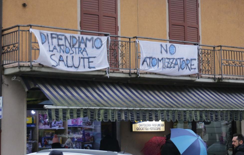 Giacca contro il sindaco «No alle intimidazioni Ora si deve dimettere»