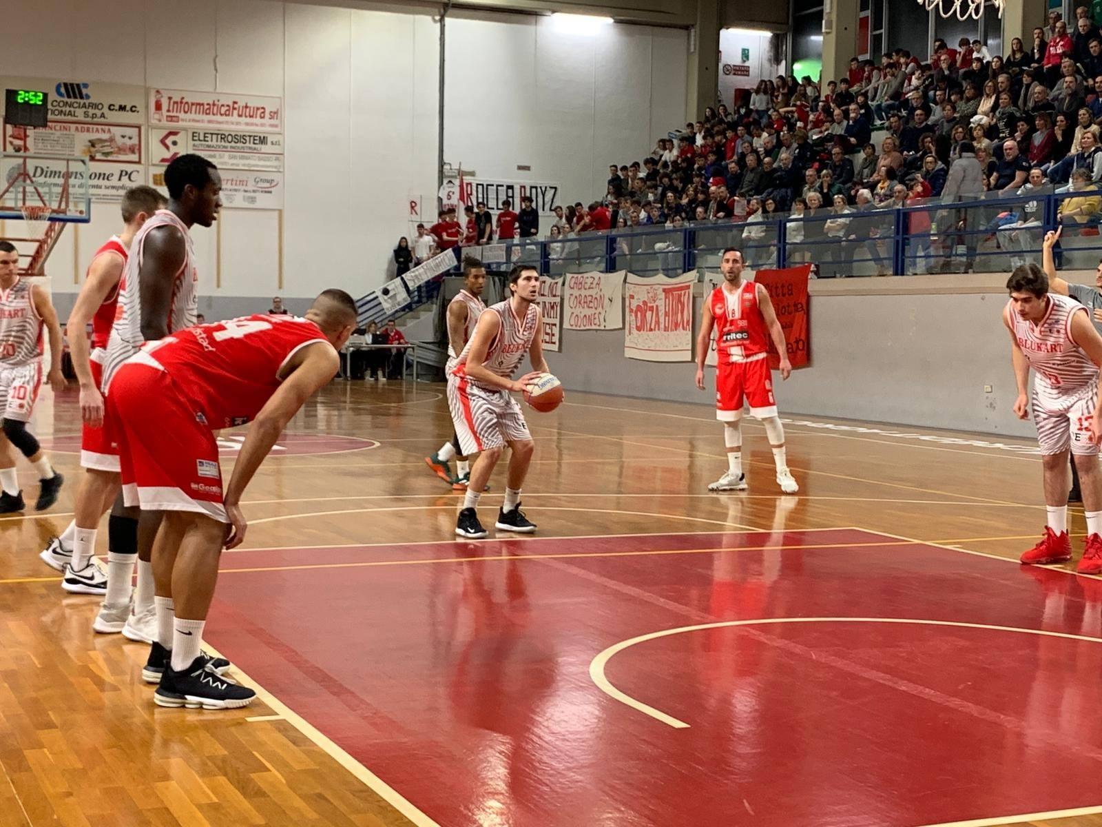 Foto dalla pagina Facebook Etrusca Basket