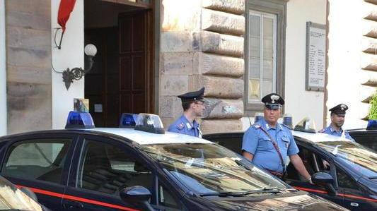 Beccati sul “taxi” della droga: un arresto e un denunciato