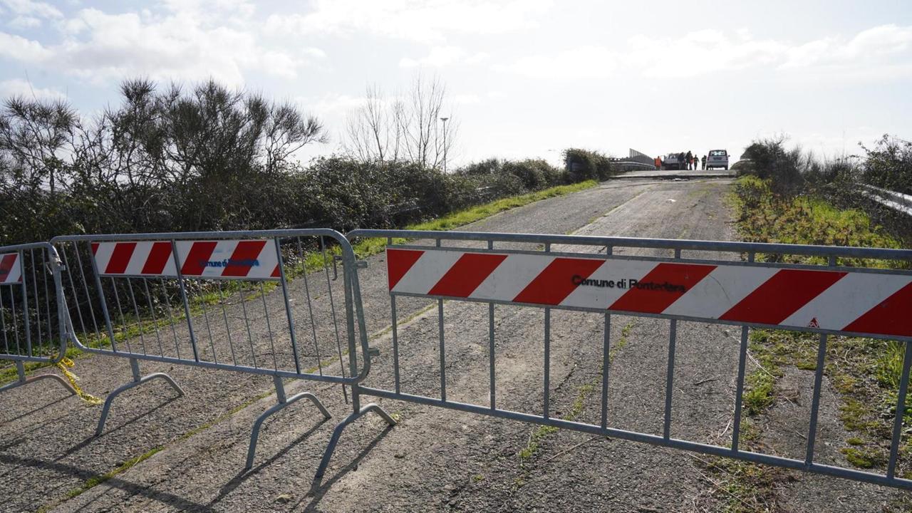 La sicurezza è a rischio, chiuso il cavalcavia di Gello sulla Fi-Pi-Li