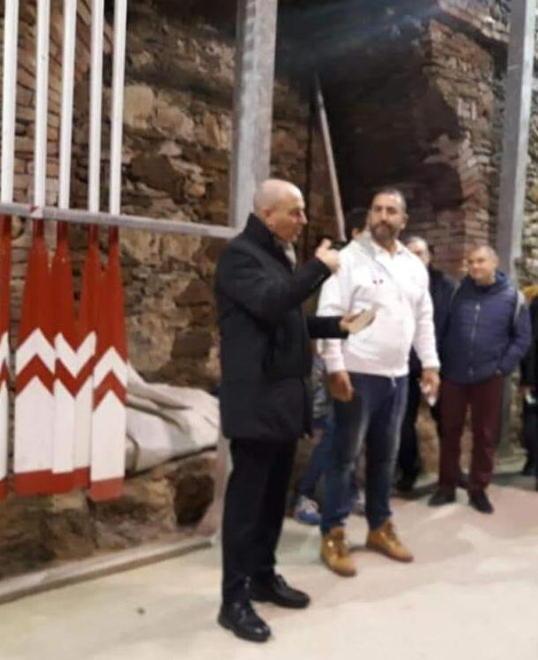 I gozzi nuovi non ci sonosi restaurano quelli del ’73 