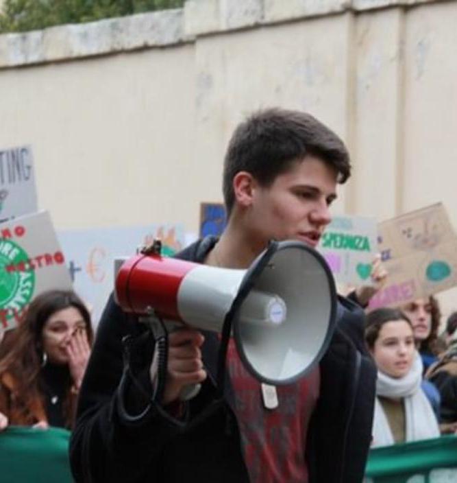 Fridays for future a Sassari: «Un’invasione per il clima» 