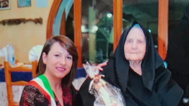 Santa Maria Navarrese in festa per i 100 anni di Bonaria Secci