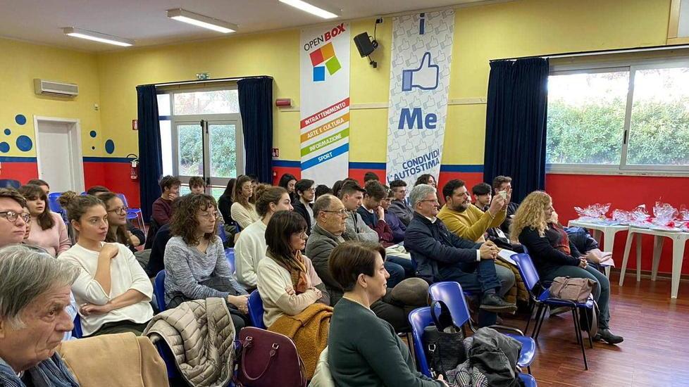 Tra le pale eoliche e l’Asl i ragazzi imparano il futuro