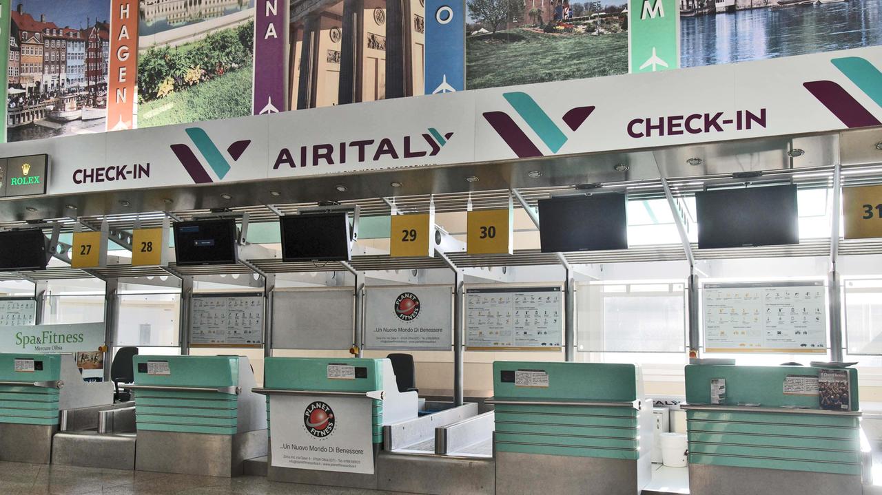 Air Italy, a Olbia flash mob di solidarietà