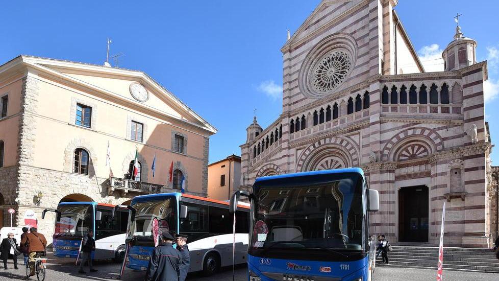 Due milioni di euro per cinque nuovi autobus