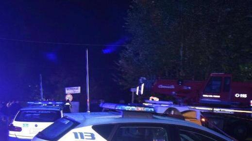 Fuga dopo il furto: ladri in Bmw speronano la polizia e un’auto