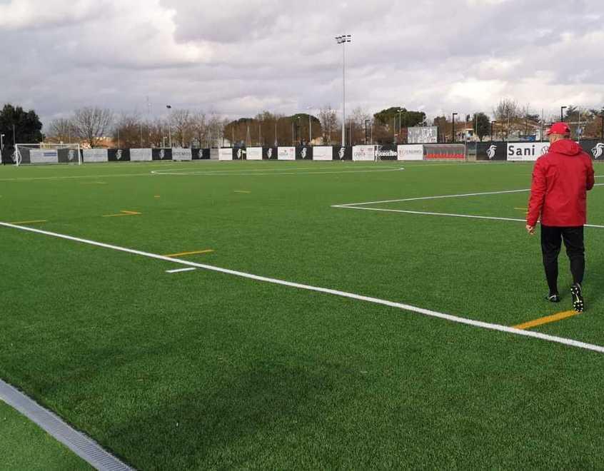 Un campo sintetico da mezzo milione grazie all’accordo tra Comune e società 