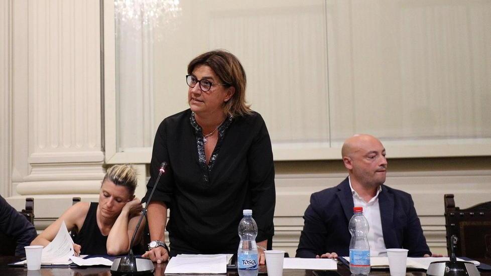«Montecatini senza strategie comunicative Il sindaco bivacca...»