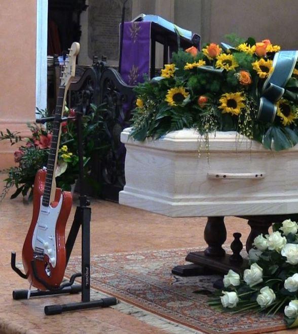 Tanti in duomo per l’addio a Alete Corbelli