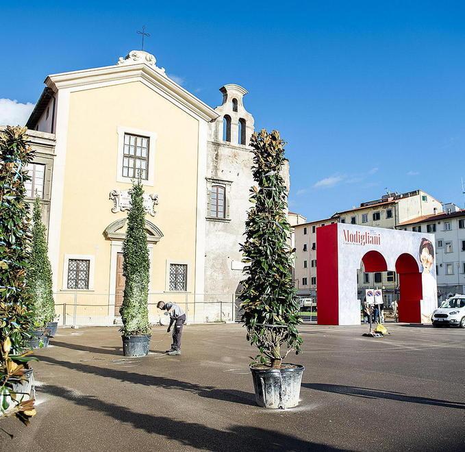 Piazza del Luogo Pio senz’auto? Si può 