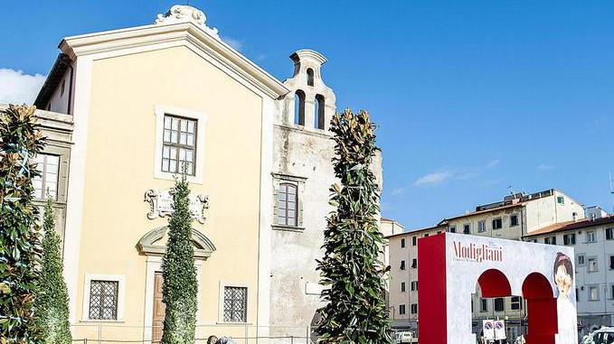 Piazza del Luogo Pio senz’auto? Si può