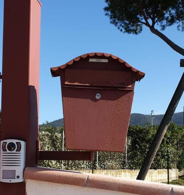 Resta vedova, «telegrammi di cordoglio mai arrivati» 