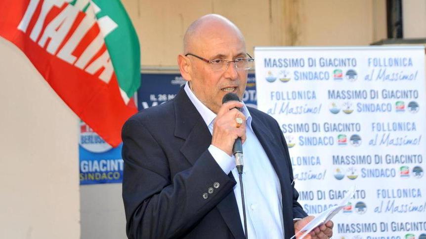 Traffico e Colonie «Benini copia il mio programma»