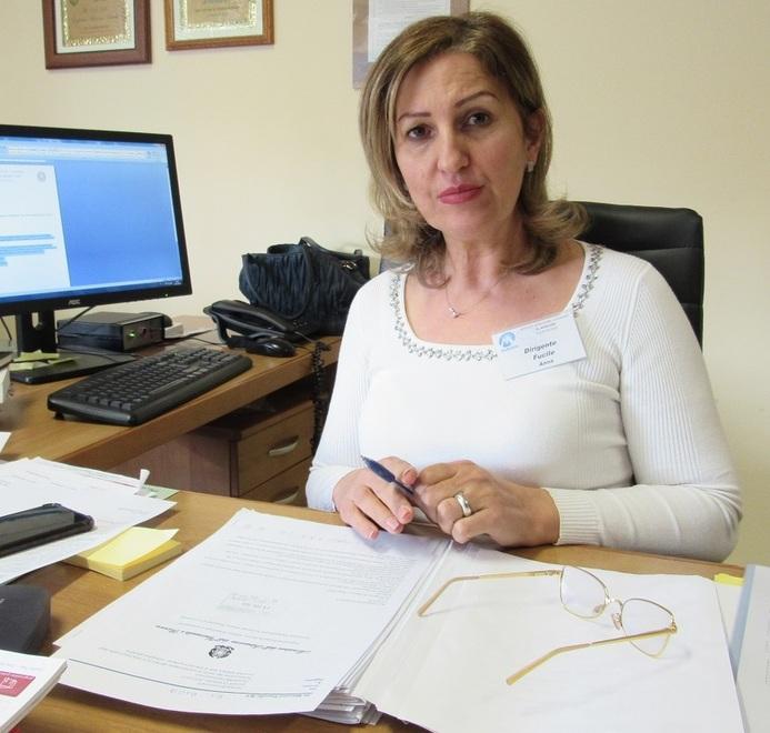 E la scuola si ferma con 3 squilli di campana