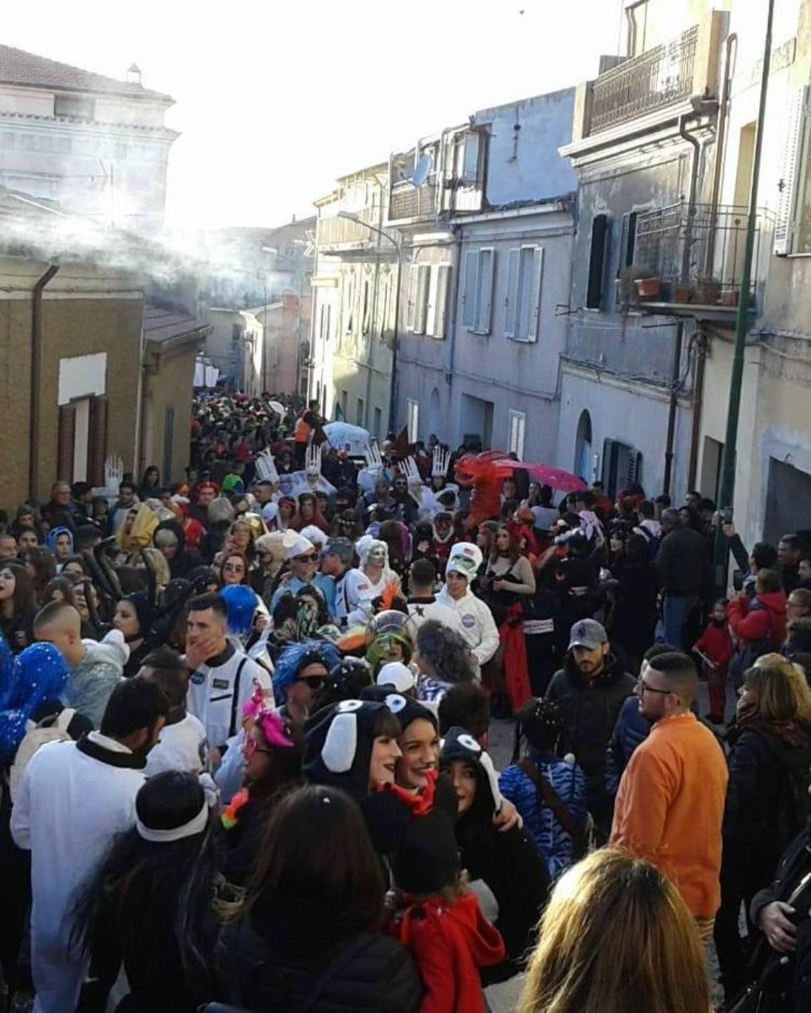 Carnevale osilese, nuove regole per la sfilata dei carri allegorici