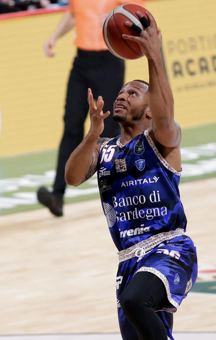 Spissu e Jerrells protagonisti Vitali stecca, Evans va a sprazzi