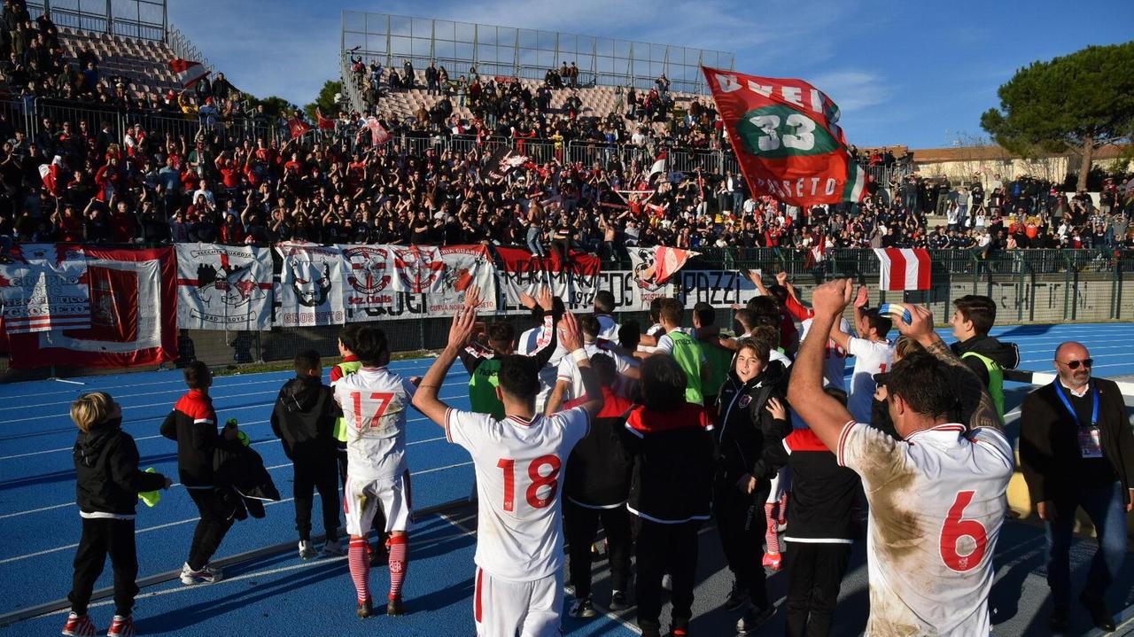 Estasi Grosseto: vittoria e primo posto davanti a 3mila spettatori
