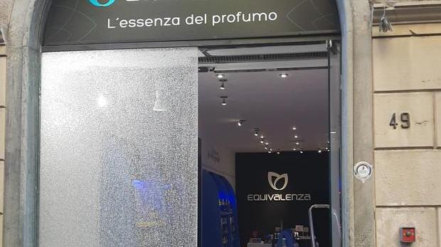 Serrata di protesta contro l’emergenza dei furti in centro