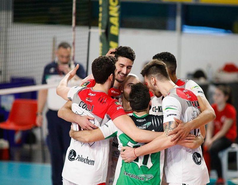 Lupi, grande rimonta e quarta vittoria di fila 