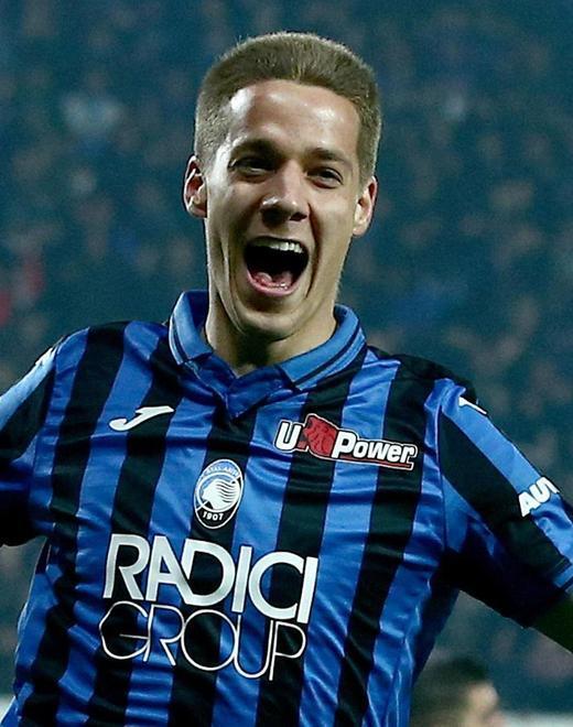 L’Atalanta ribalta la Roma e mette un’ipoteca sull’approdo in Champions