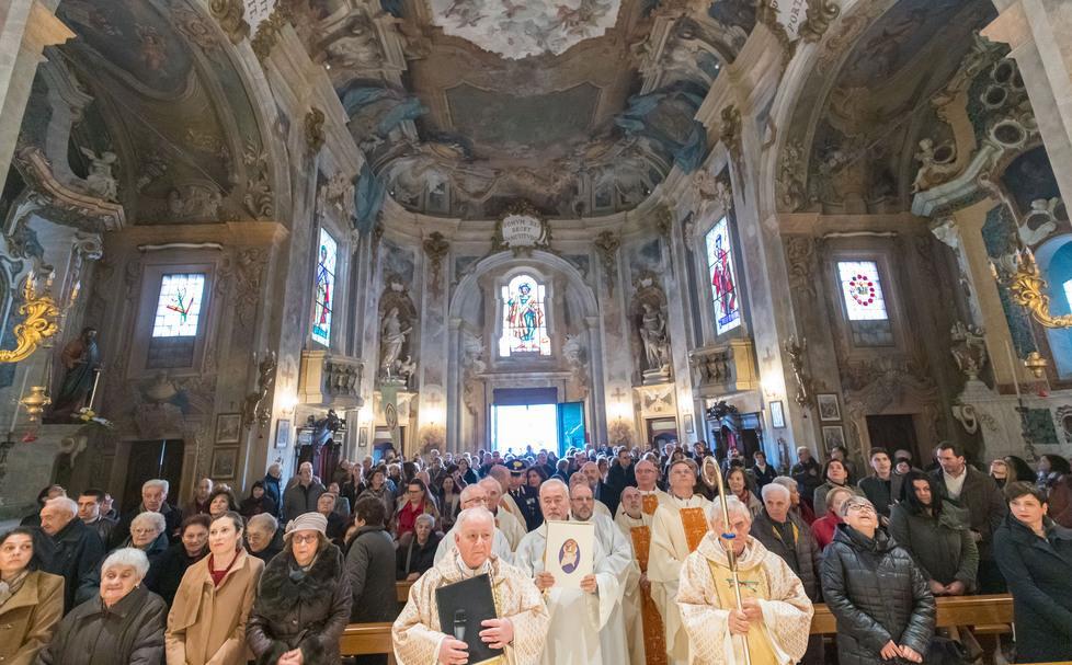 Festa grande a Vigarano Pieve per la riapertura della chiesa 