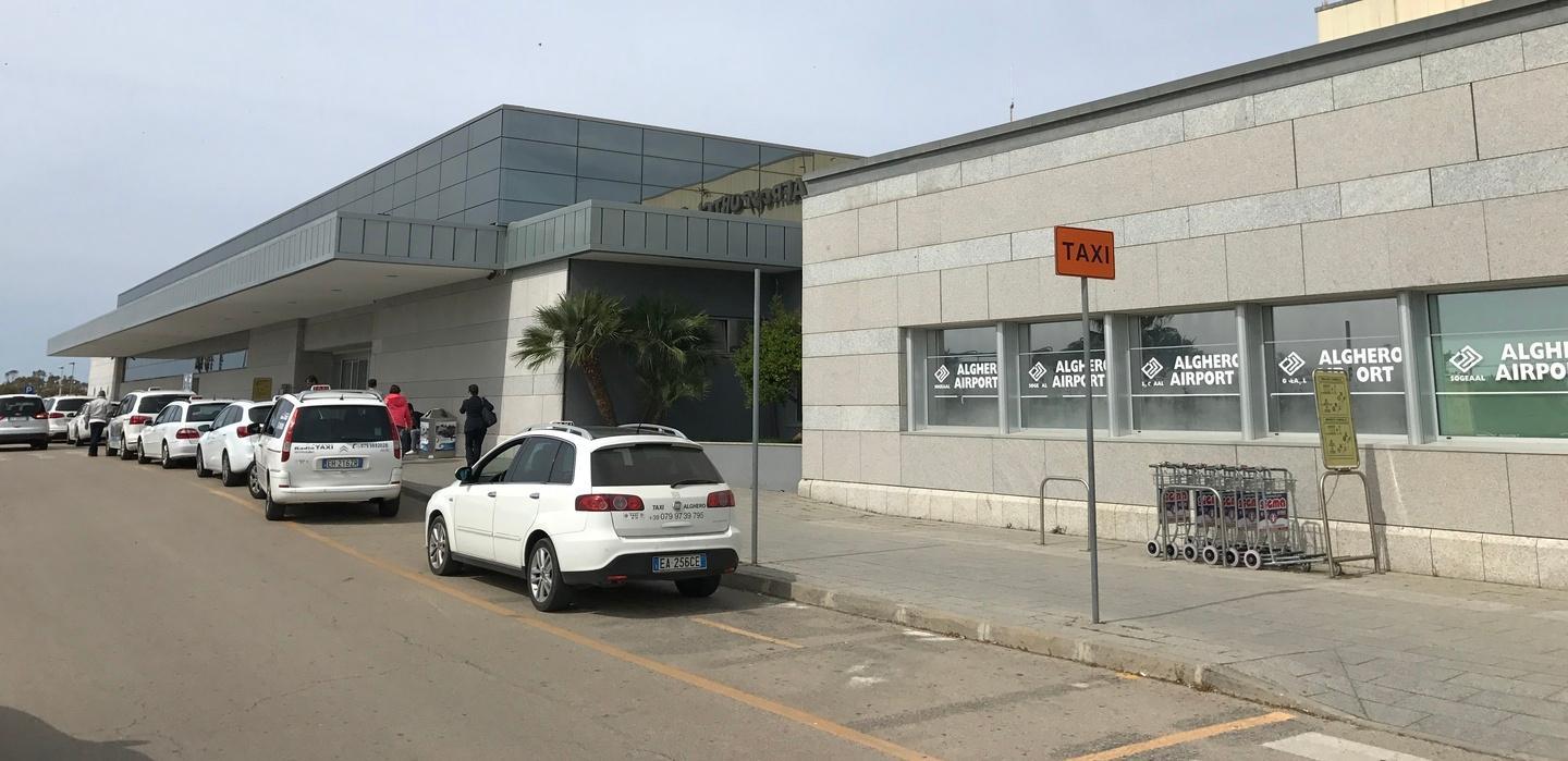 «Aumento tariffe taxi, Sogeaal sbaglia» 