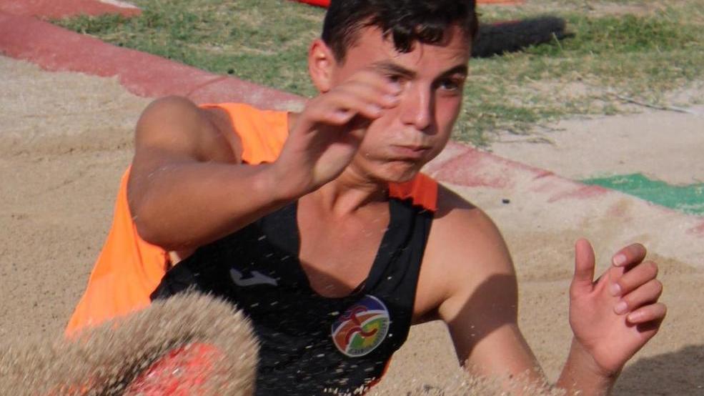 Renolfi lungo d’oro Con 6.98 l’oristanese è campione italiano