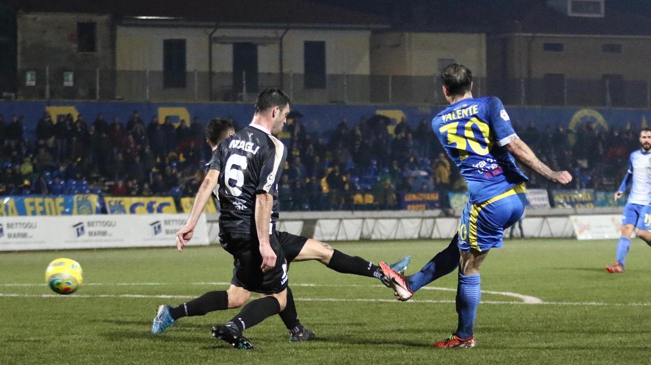 Il gol dell'1-0 di Valente