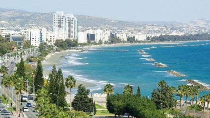 Amministratori “in missione” A marzo il volo per Limassol