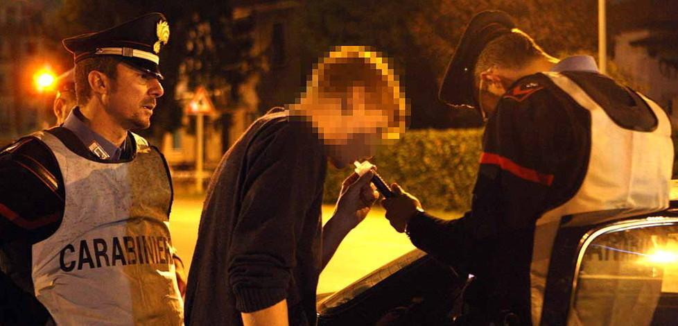 Alcol e stupefacenti Notte di controlli 40enne denunciato