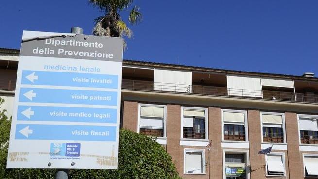 Predazione di domenica L’Asl precisa: «Nei festivi solo interventi urgenti»