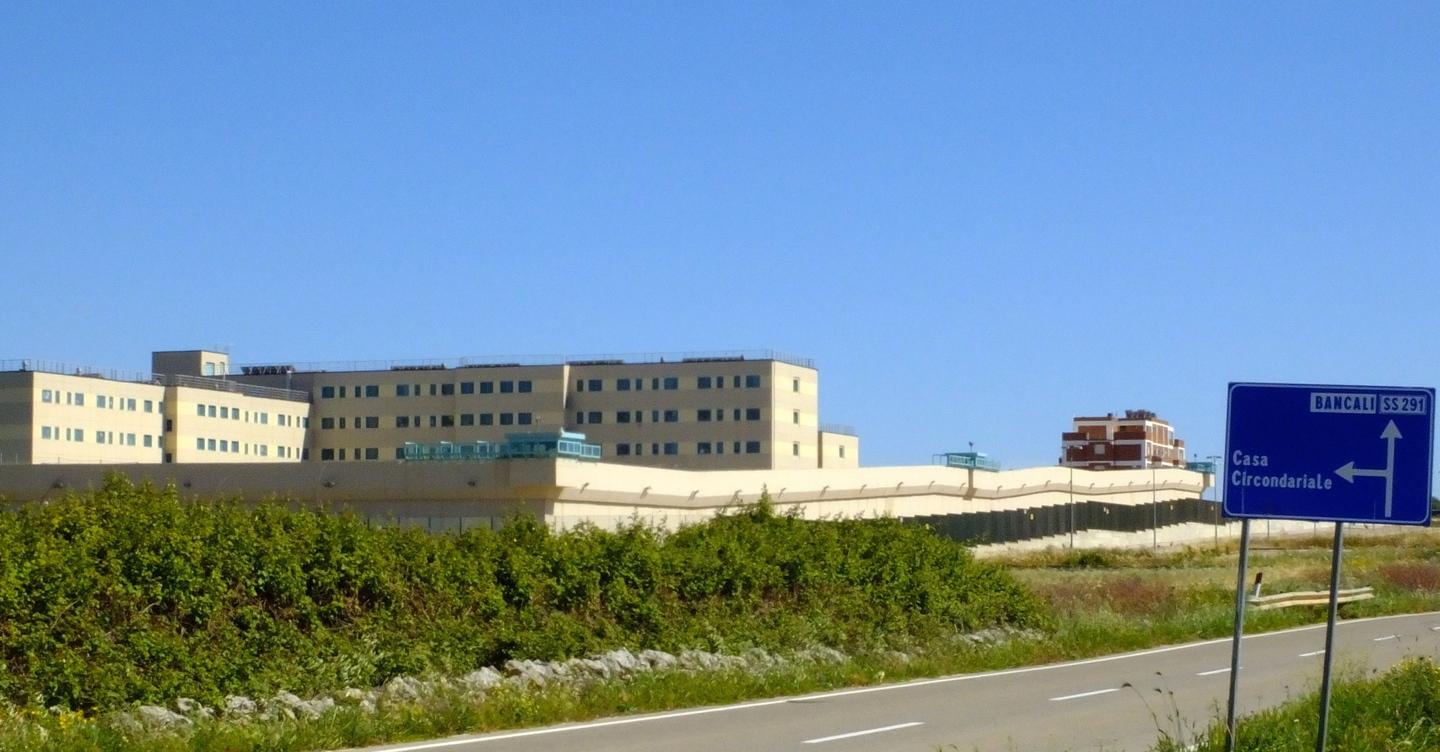 A Bancali è arrivato il nuovo direttore I sindacati: «Risposte»