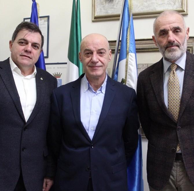 Il questore e il dirigente Mariconda dal sindaco