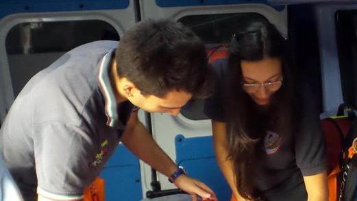 Travolto in scooter da un pirata della strada 15enne in codice rosso