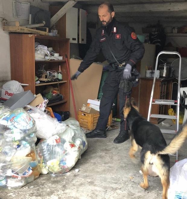 Droga in cambio di sesso, in carcere due spacciatori 