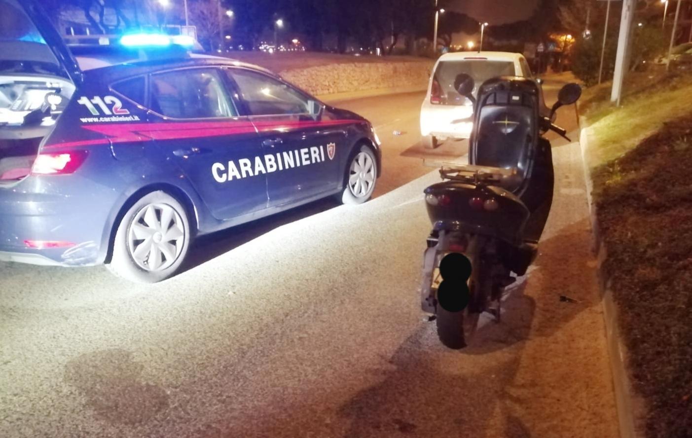 Non si ferma all’alt e fugge in moto, arrestato 