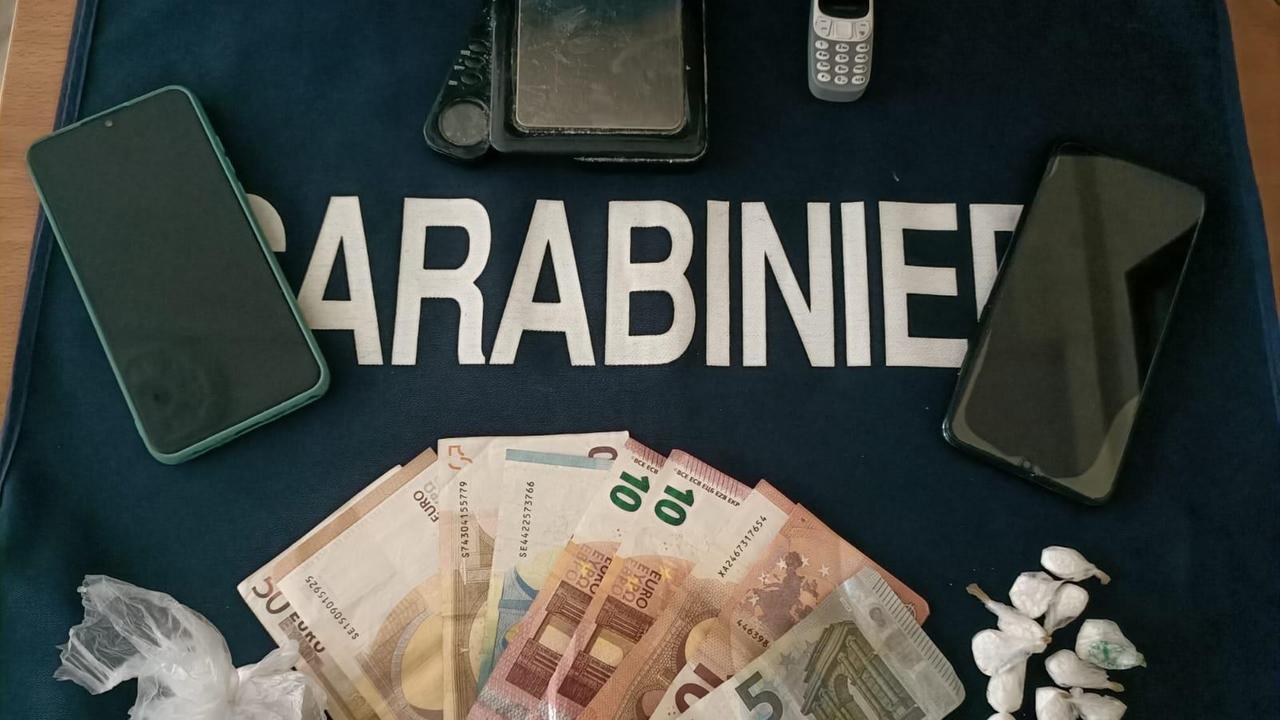 Si fingevano turisti ma in realtà spacciavano, arrestati