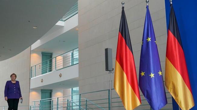 Merkel cancella visita dopo strage Hanau