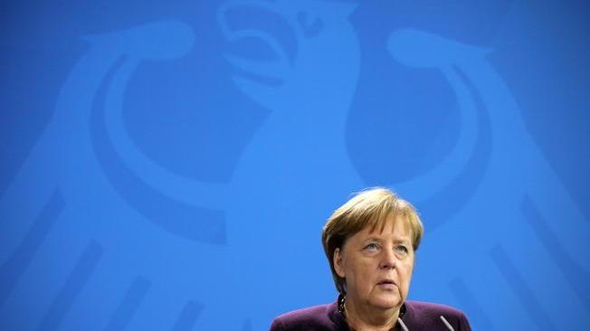 Strage Hanau: Merkel, razzismo è veleno