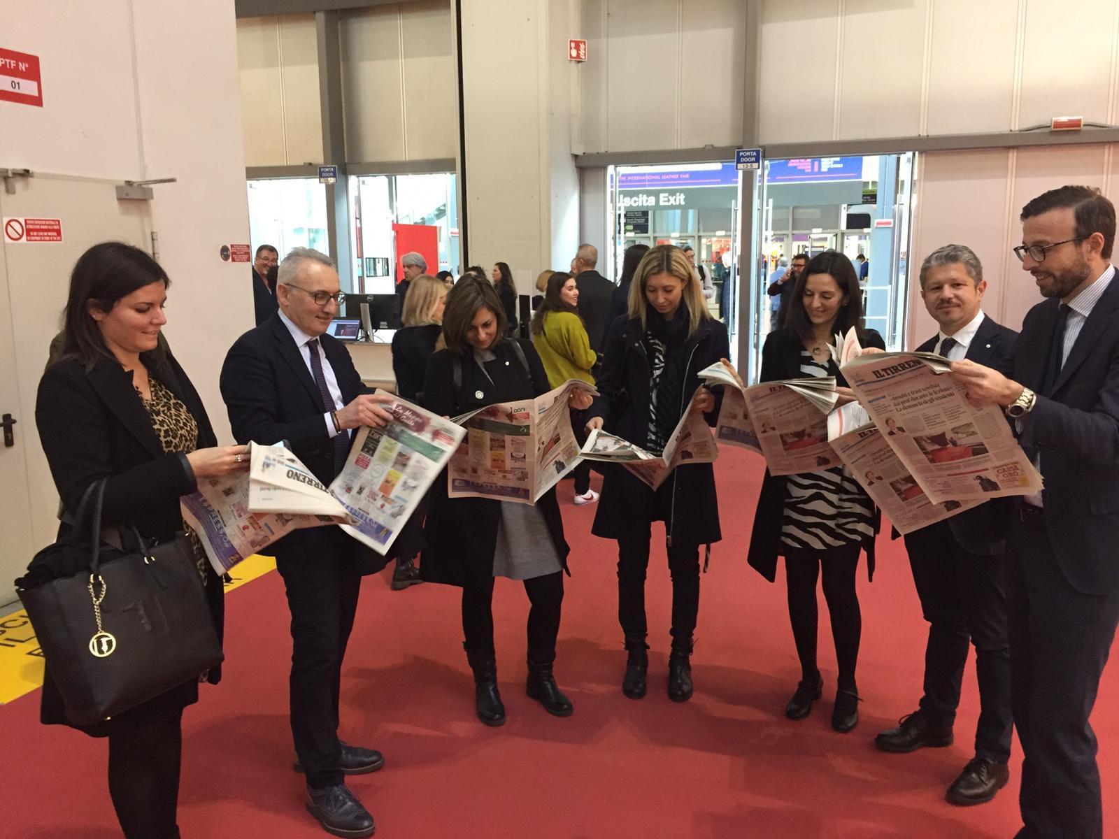 Il Tirreno protagonista a Lineapelle: il giornale distribuito tra gli stand - Foto