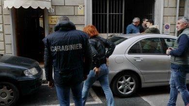 Trovata morta in albergo, il compagno: "Era viva quando sono uscito"