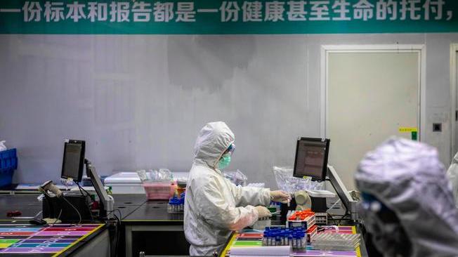 Coronavirus: 2233 i morti in Cina