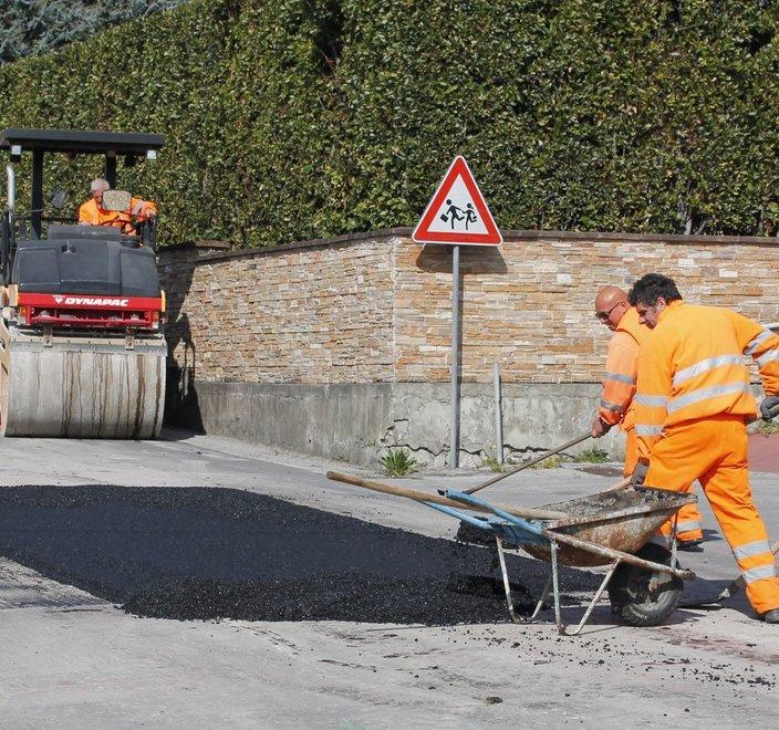 A fine estate nuovo asfalto per 23 strade capannoresi 