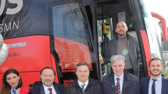 Col bus diretto ai Gigli 2.800 auto in meno