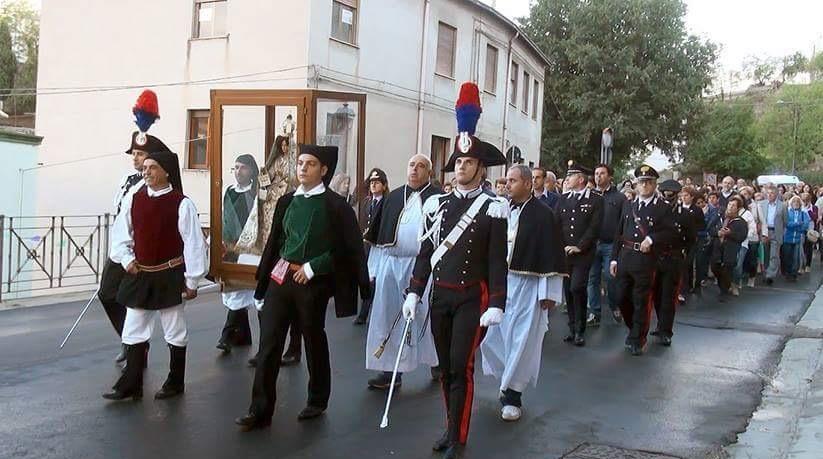I volontari del Rimedio salvano la festa 